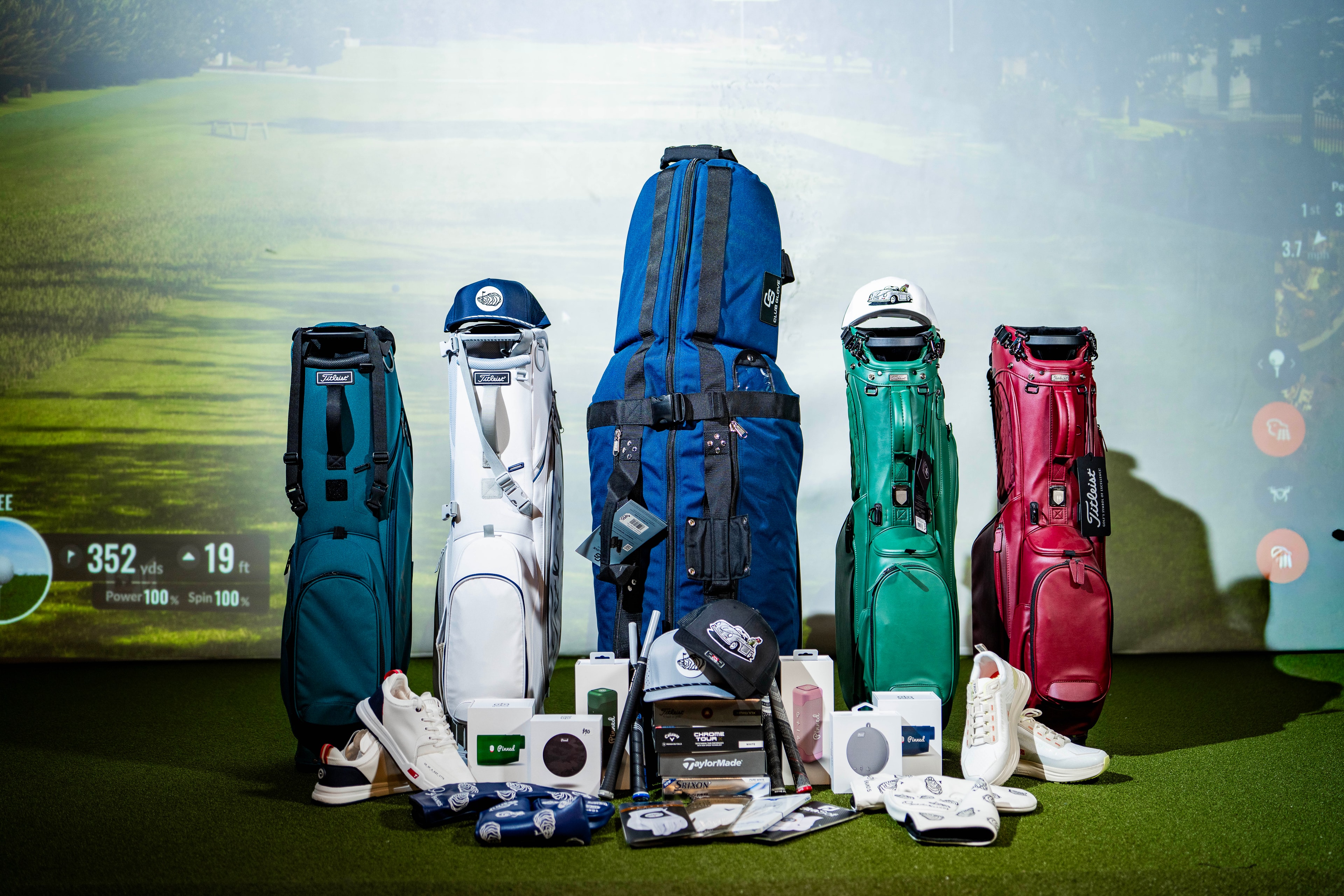 Newport Indoor Golf Portsmouth RI — studio photo
